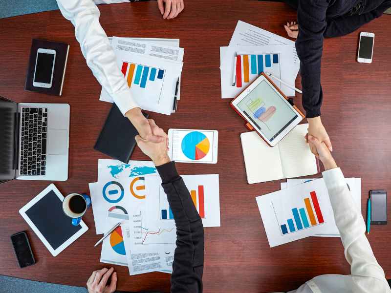 Vendor Compliance Risks: 7 Red Flags You Need To Know