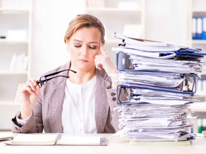 Why Manual COI Tracking Is Broken (& How To Fix It) 1